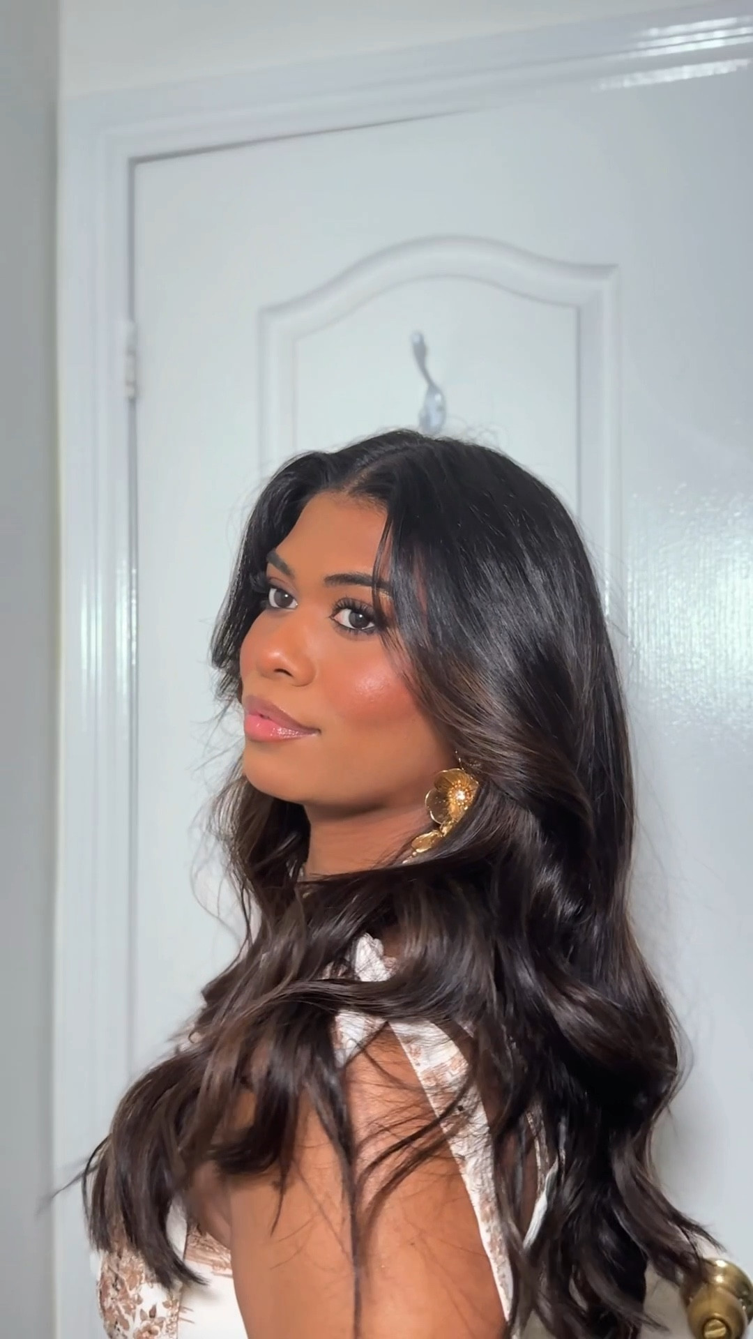 bombshell bouncy curl hair tutorial 🖤✨

#LTKcanada #LTKsummer #LTKbeauty