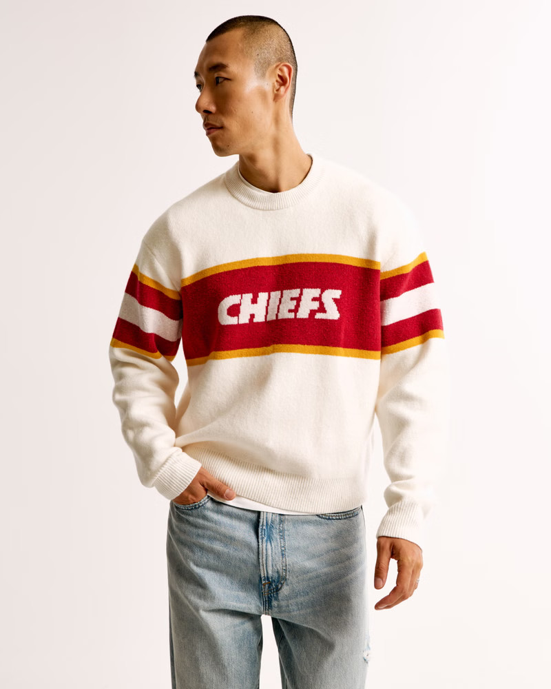 Kansas City Chiefs Graphic Crew Sweatshirt | Abercrombie & Fitch (US)