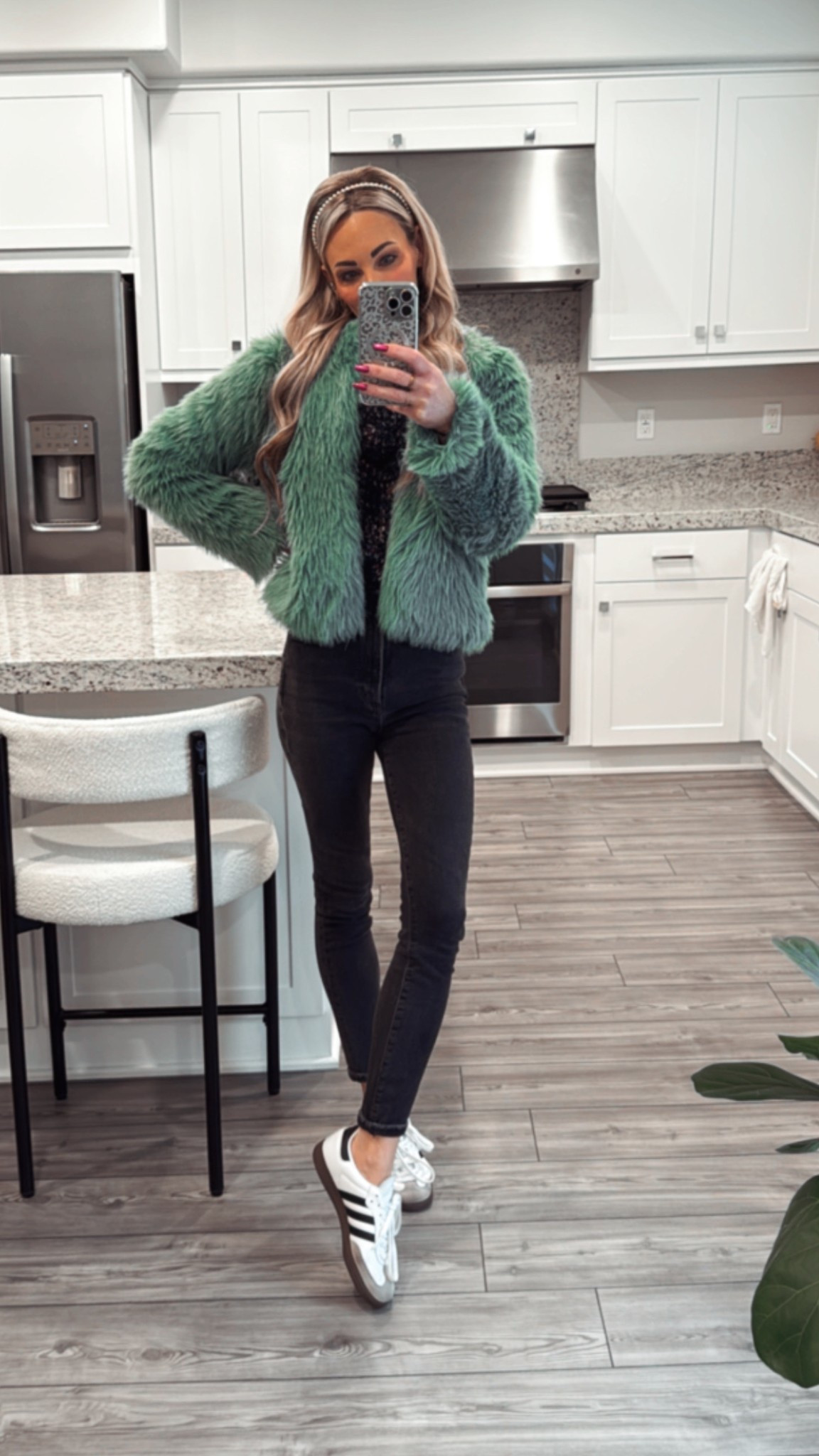 Cute, casual and cozy!! 

#LTKFindsUnder50 #LTKOver40 #LTKStyleTip