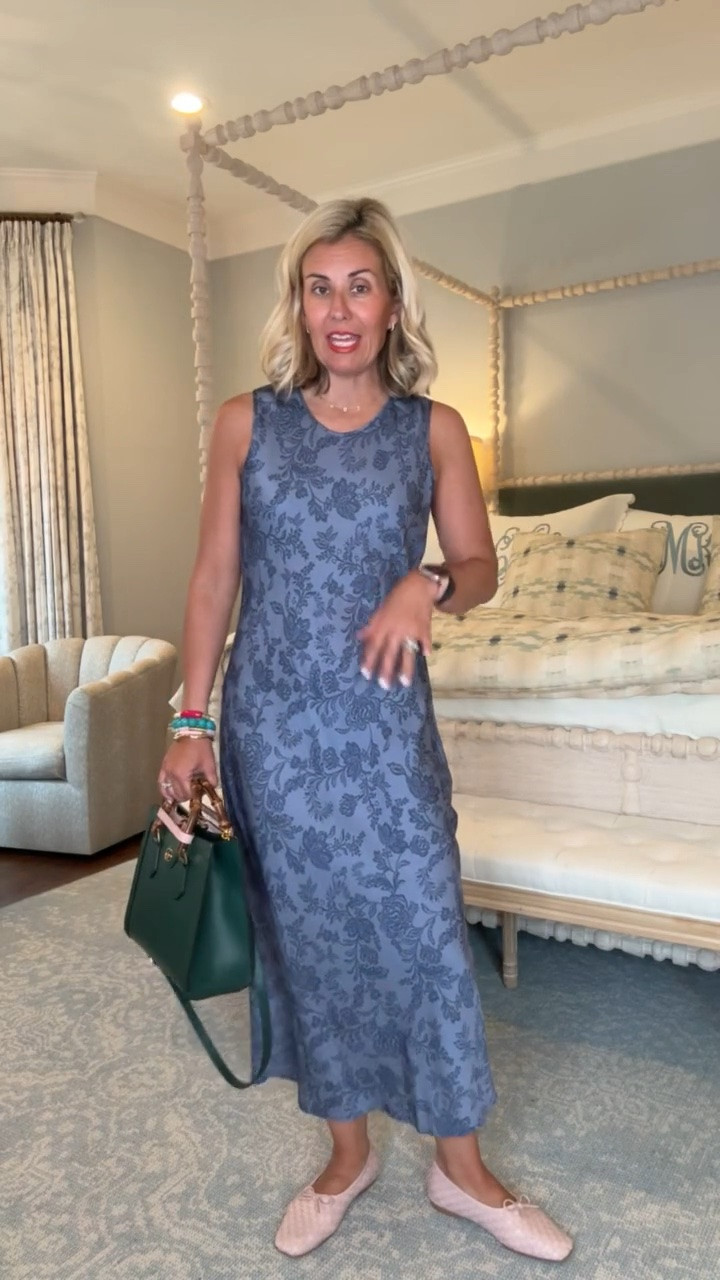 Everyday look with these cute pink flats from Quince! I’m in small dress and 7 flats (size 1 down). 

Code Catherine20 at Allie + Bess

#LTKdayinmylife #LTKootd #LTKmomlife