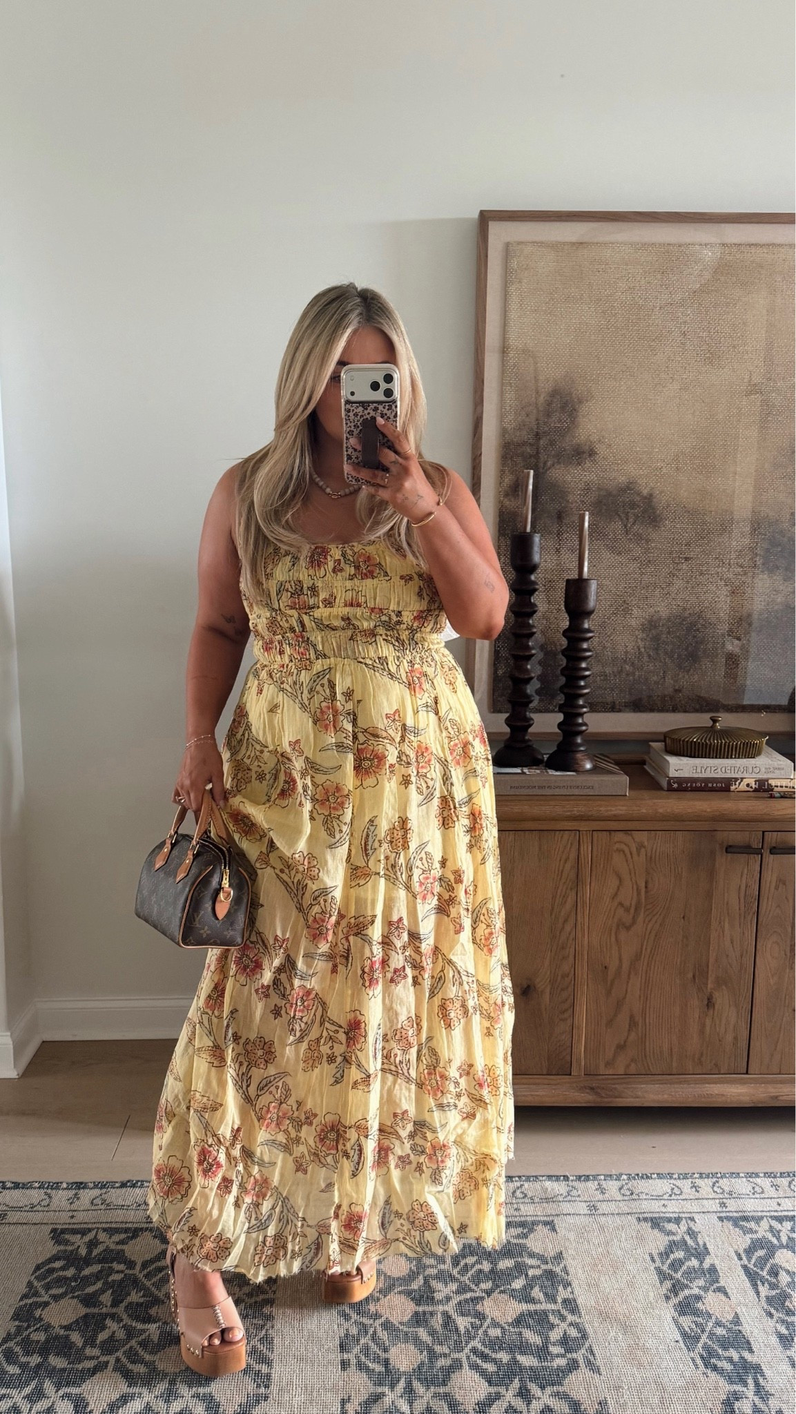 Perfect light weight dress for summer! I’m in a size XL 🤍 also LOVE these chunky wedges.