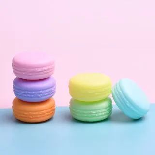Macaron Travel Container | YesStyle Global