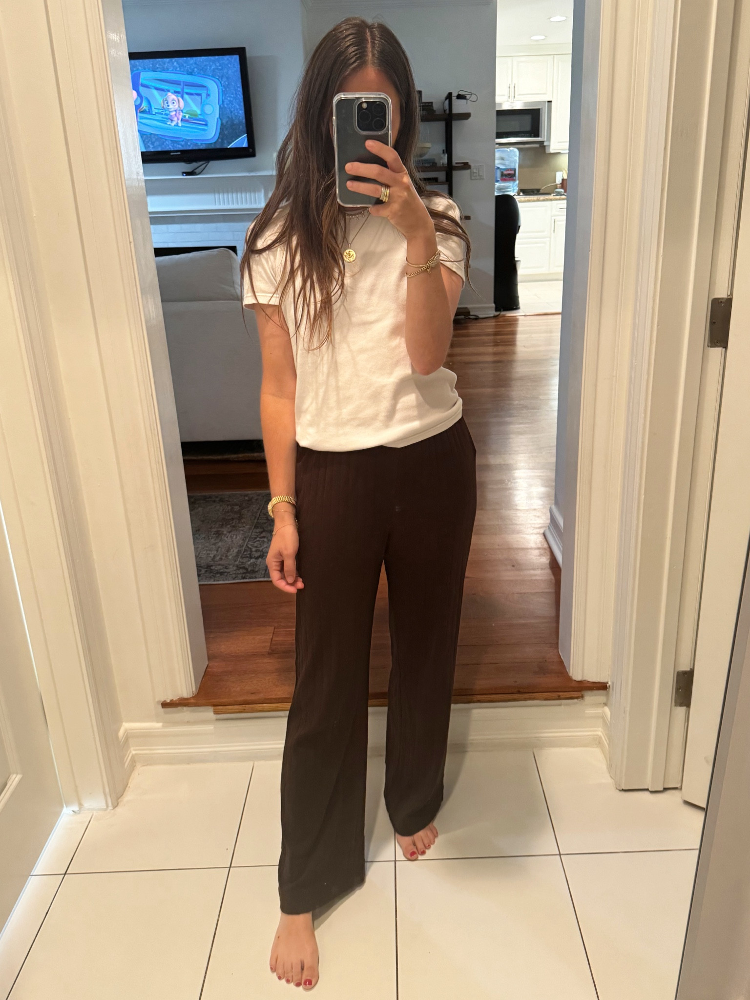 Espresso pointelle pants 

#donni #fallfashion #fallstyle

#LTKSeasonal