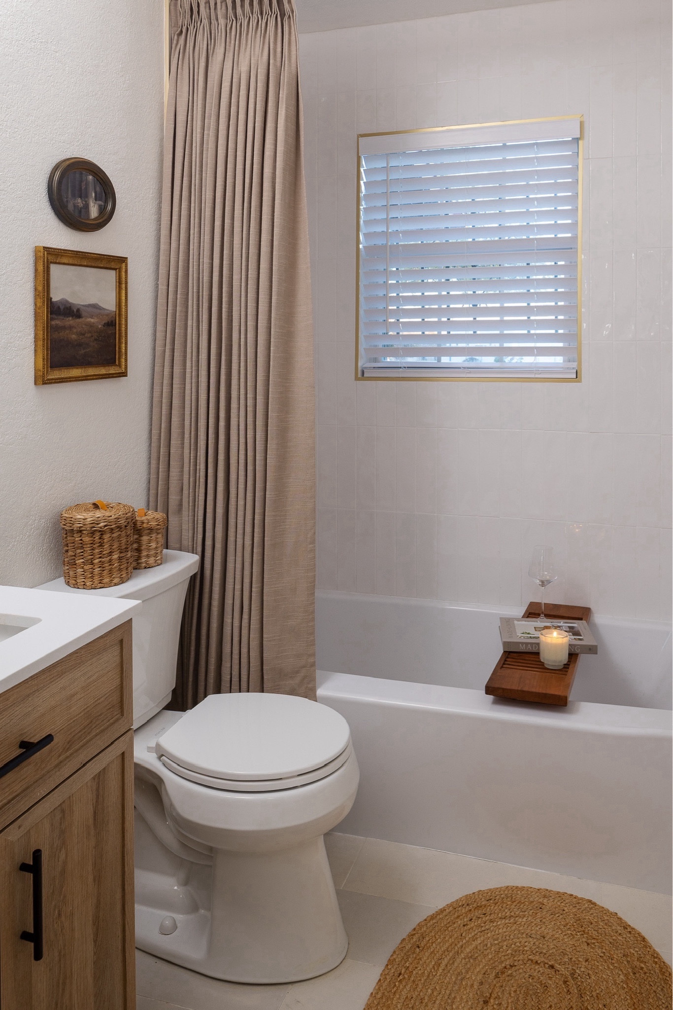 Smiles and Pearls has launched her new Airbnb. Candice went with a modern vintage design for this rancher. 

Home design, modern home decor, Airbnb superhost, home decor, target home decor, Amazon home finds, Amazon home decor, Studio McGee, Threshold, Target home, Target home finds, Target run, Airbnb host, Magnolia Hearth and Hand, Home Depot, Home Depot furniture, living room, bedroom, coffee table

#LTKstyletip #LTKhome #LTKplussize