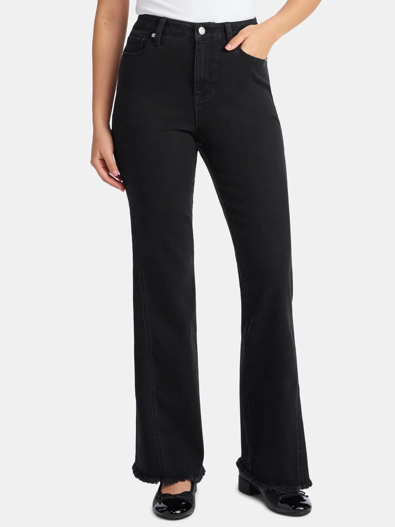 Time and Tru Women's High Rise Flare Jeans With Side Seam Details, 32" Inseam, Sizes 0-20 - Walma... | Walmart (US)
