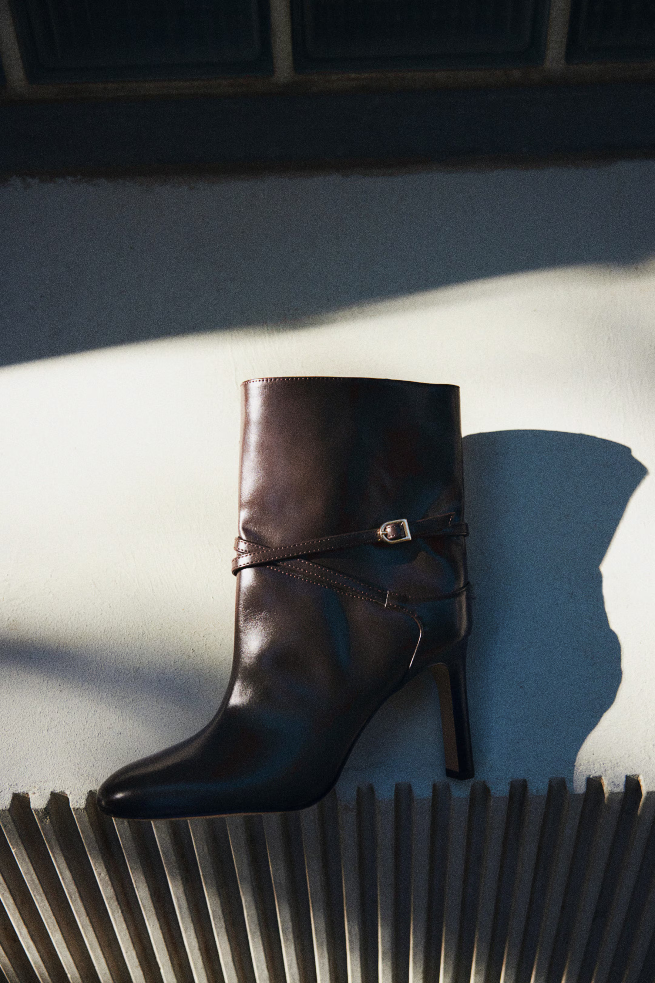 Bottines à talon - Marron foncé - FEMME | H&M BE | H&M (FR, IT, ES, PT, BE)