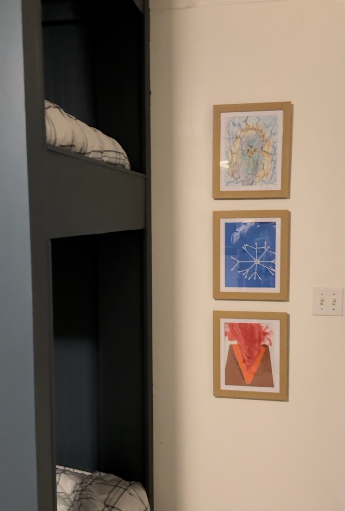 The best way to showcase your kids art! You can easily switch them out and keep the old ones!