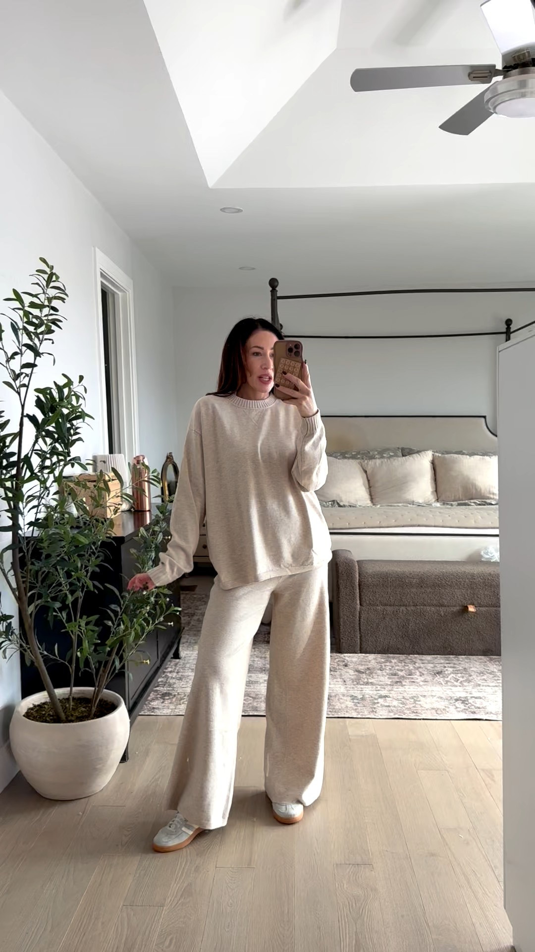 Aerie try on haul! The cutest new arrivals. I’m wearing a small in both.


#LTKPetite #LTKFindsUnder50 #LTKSeasonal