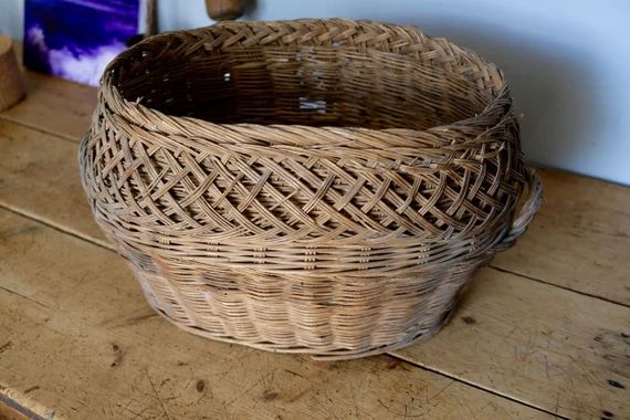Oval clothes basket braided Provence antique France unique piece | Etsy (US)