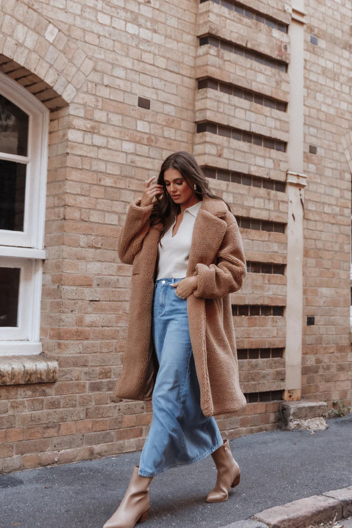 Beatrice Faux Fur Coat - Camel | Petal & Pup (US)