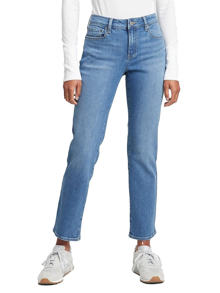 GAP Womens Classic Straight Fit Denim Jeans | Amazon (US)