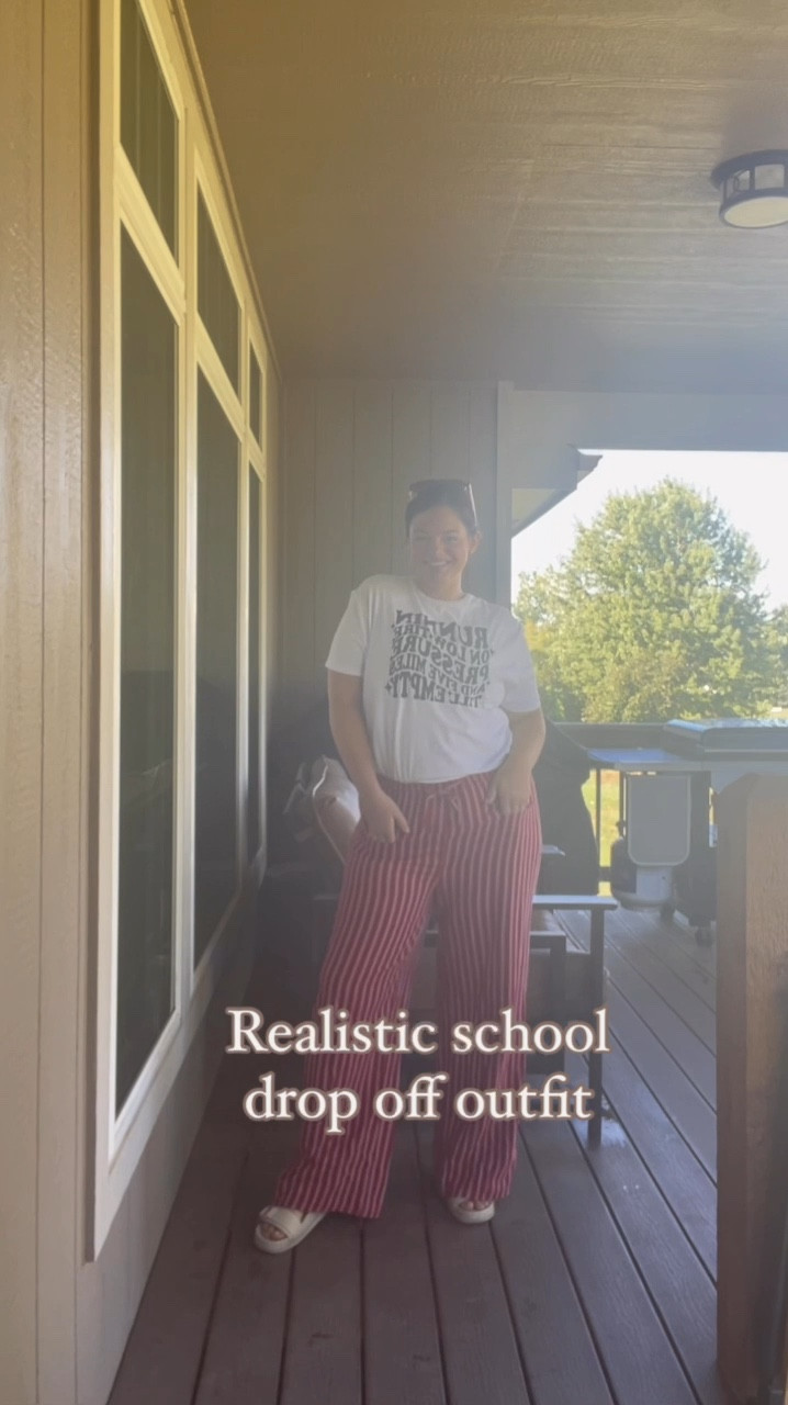 Fall Outfits, boxer pants, fall transition outfit, casual outfits, school drop off

#LTKVideo #LTKFindsUnder50 #LTKMidsize