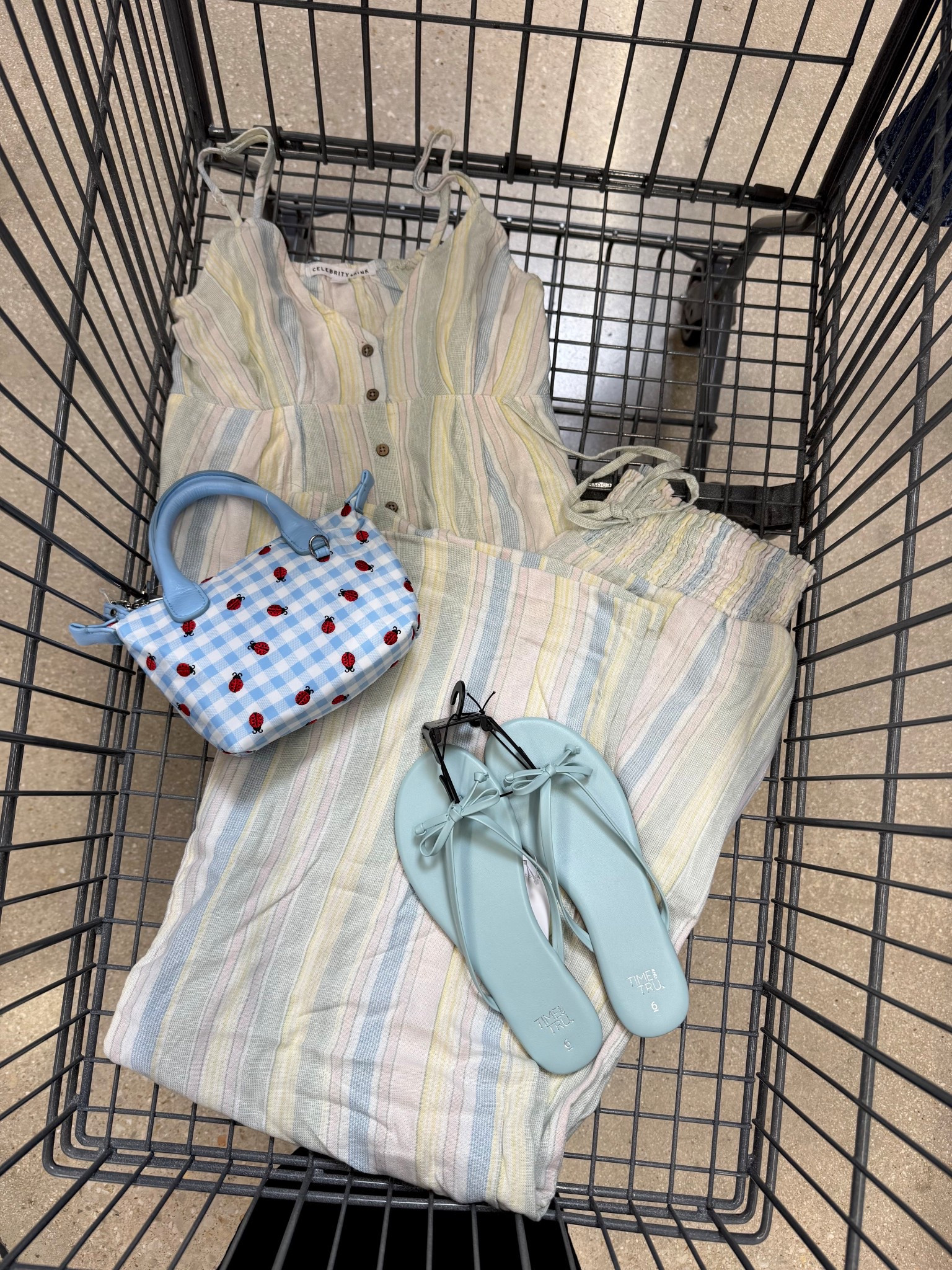 #LTKootd #LTKmomlife #LTKgrwm