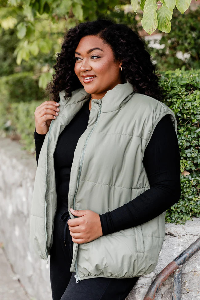 My Eyes On You Olive Oversized Puffer Vest | Pink Lily