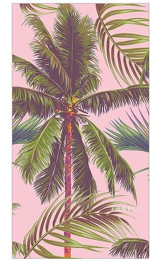 Tropical Towel in Green | Revolve Clothing (Global)