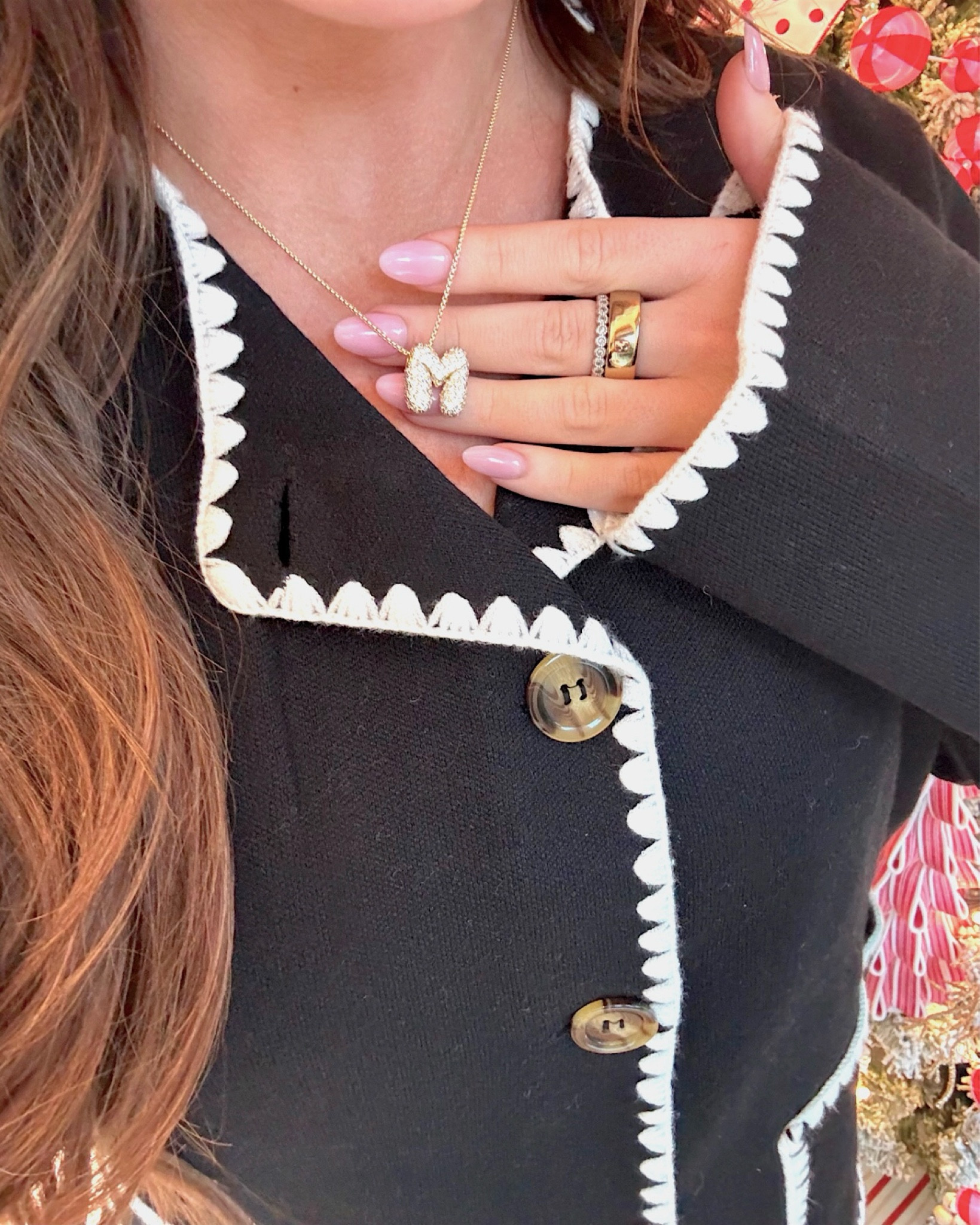 Bubble Initial Necklace Black Friday deal at Amazon 🖤

Bubble necklace, Black Friday, Black Friday sale, Amazon Black Friday deals, Amazon Black Friday sale, Amazon, Amazon sale, Amazon deals, Madison Payne 

#LTKSeasonal #LTKSaleAlert #LTKStyleTip