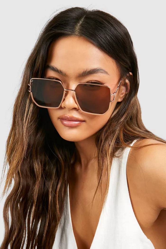 Oversized Tinted Navigator Sunglasses | boohoo (US & Canada)