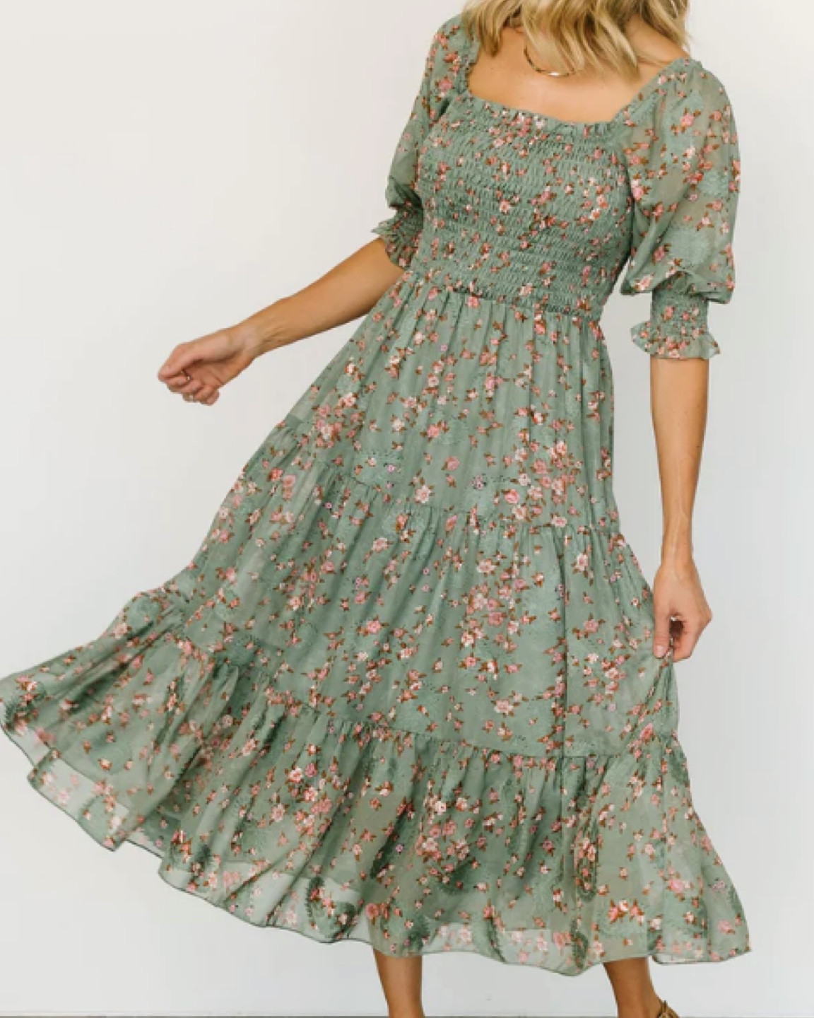 Easter dress 🌸 

Floral dress, Summer dress
Spring dress, Family photos
Spring family photos, Dress era
Statement dress, Pretty dress 
Twin sisters, Twin bloggers 
