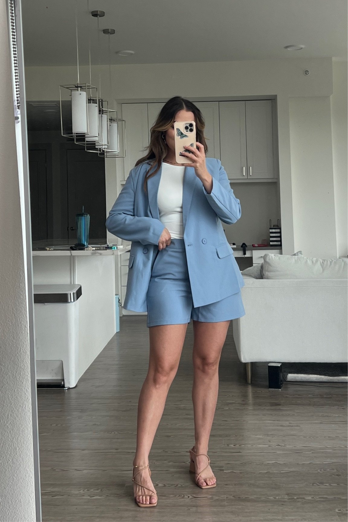 Princess Polly Spring Haul 
Wearing 6 in the shorts and 4 in the blazer 
PROMO CODE ALISHAR

blazer short set 
Spring set 
Spring clothing haul 


#LTKSeasonal #LTKsalealert #LTKunder100