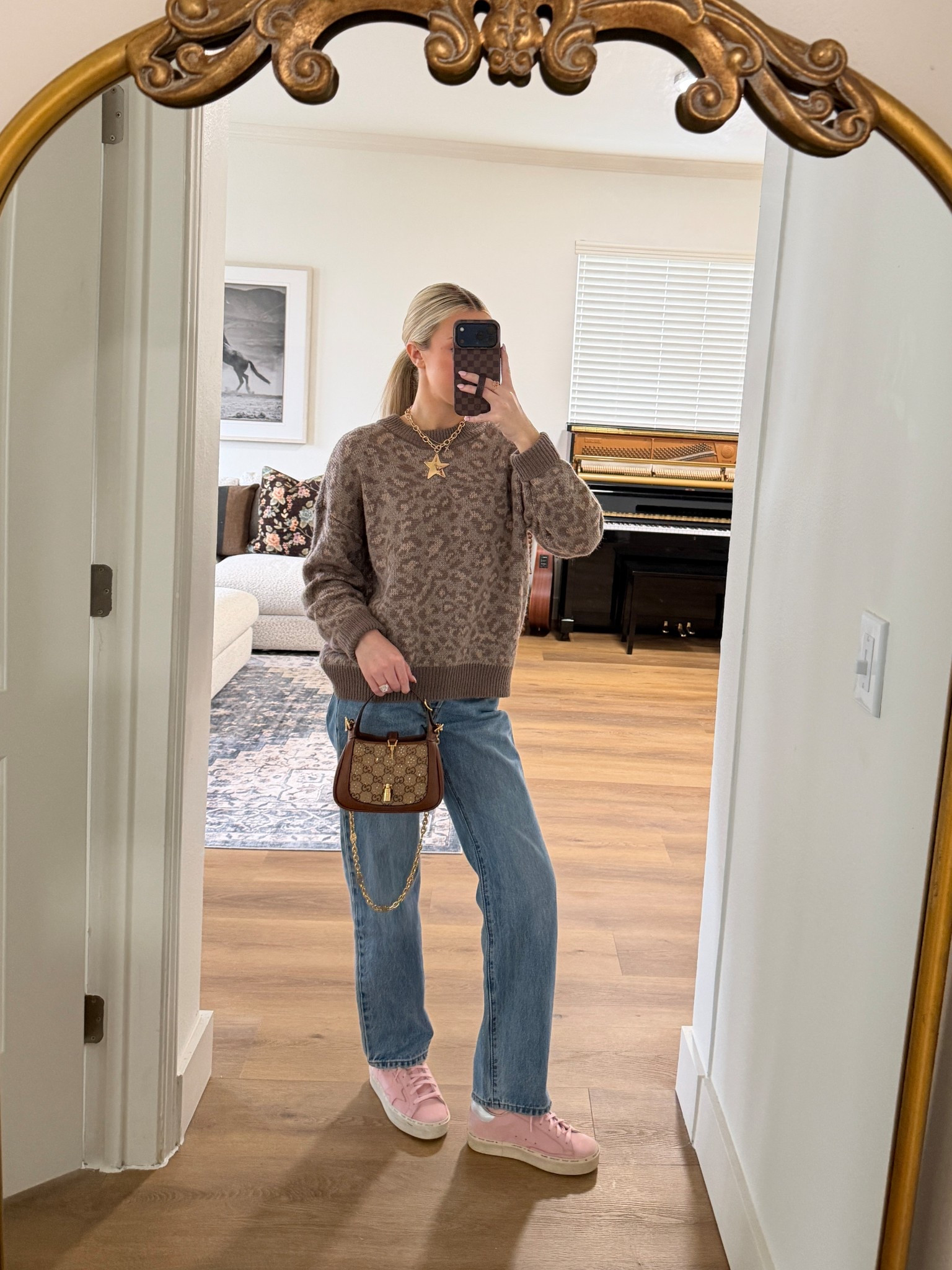 My everyday jeans rn. Perfect for w sneakers! I wear a 23 ⭐️ 

#LTKootd #LTKPetite #LTKSeasonal