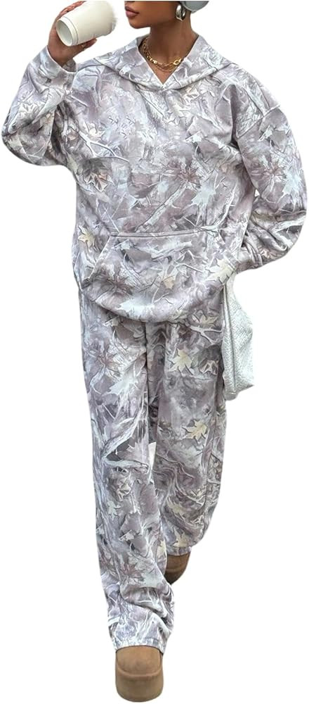 SOLY HUX Women's Sweatsuits 2 Piece Outfits Camo Long Sleeve Hoodie Sweatshirt and Sweatpants Set... | Amazon (US)