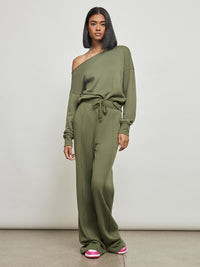 Off Shoulder Sweatshirt in French Terry - Olive | Carbon38