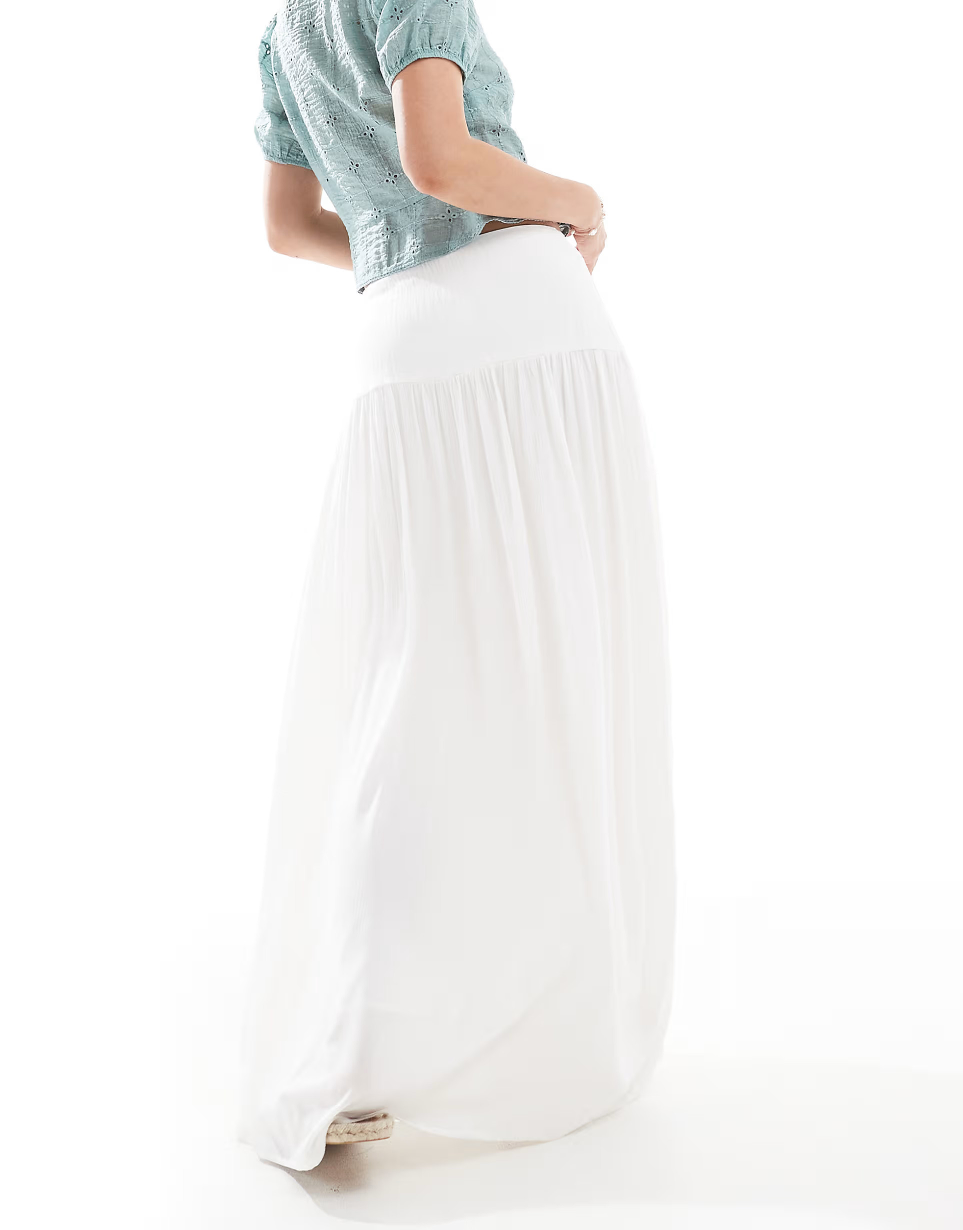 Stradivarius maxi skirt in white | ASOS (Global)