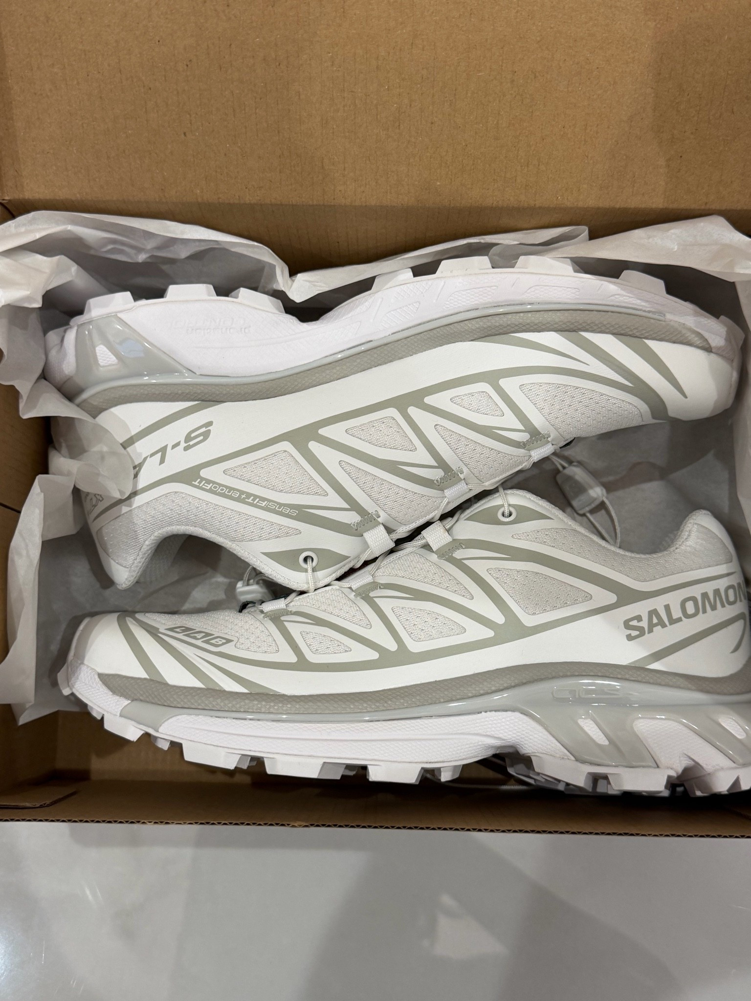 My favorite walk sneakers in another color🤭 sooo comfy!!

Salomon sneakers
Walk sneakers
Sneakers of the day

#LTKfitnessgoals #LTKmomlife #LTKselfcare