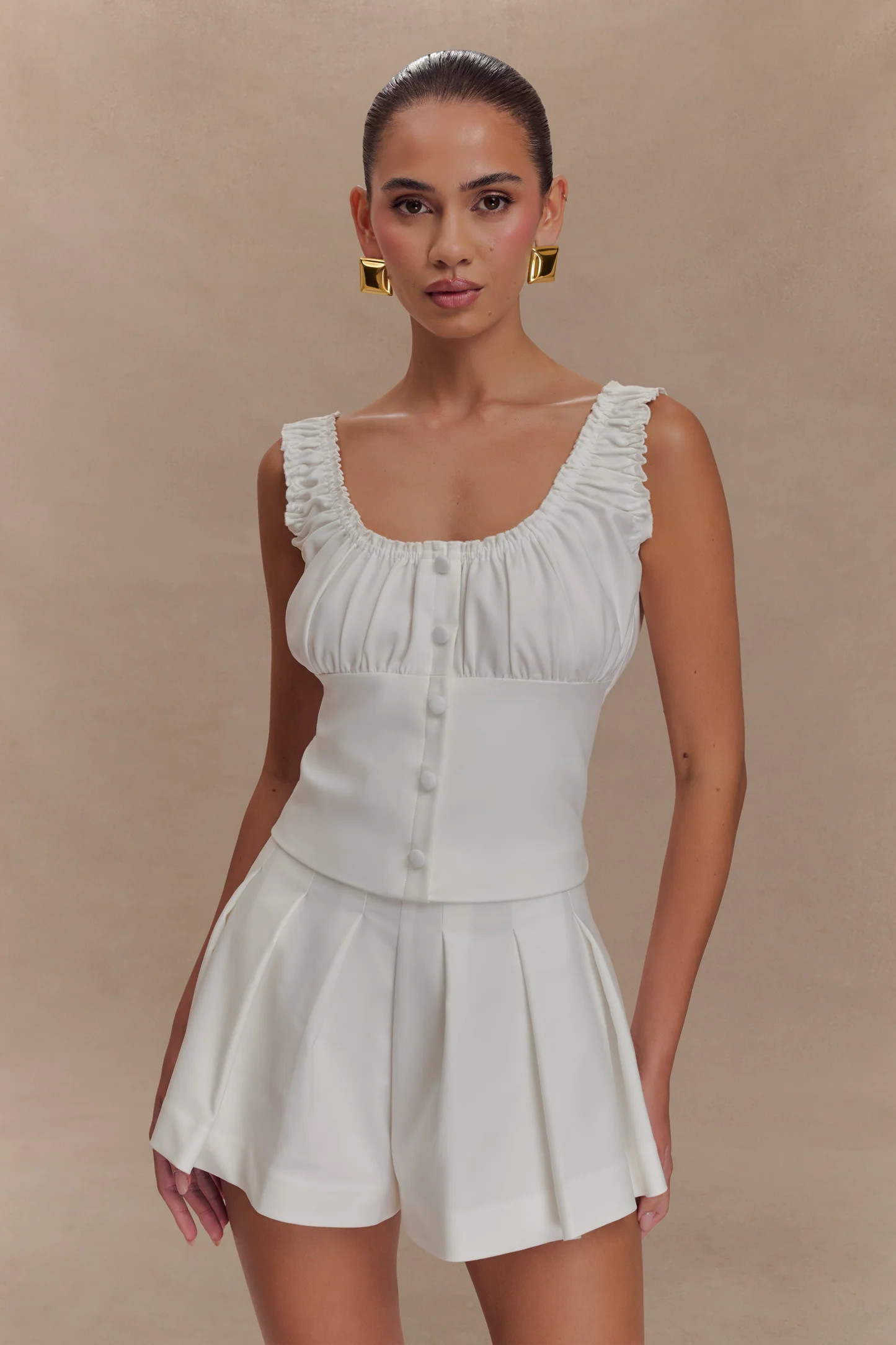 Sleeveless Ruched Top - White | MESHKI US