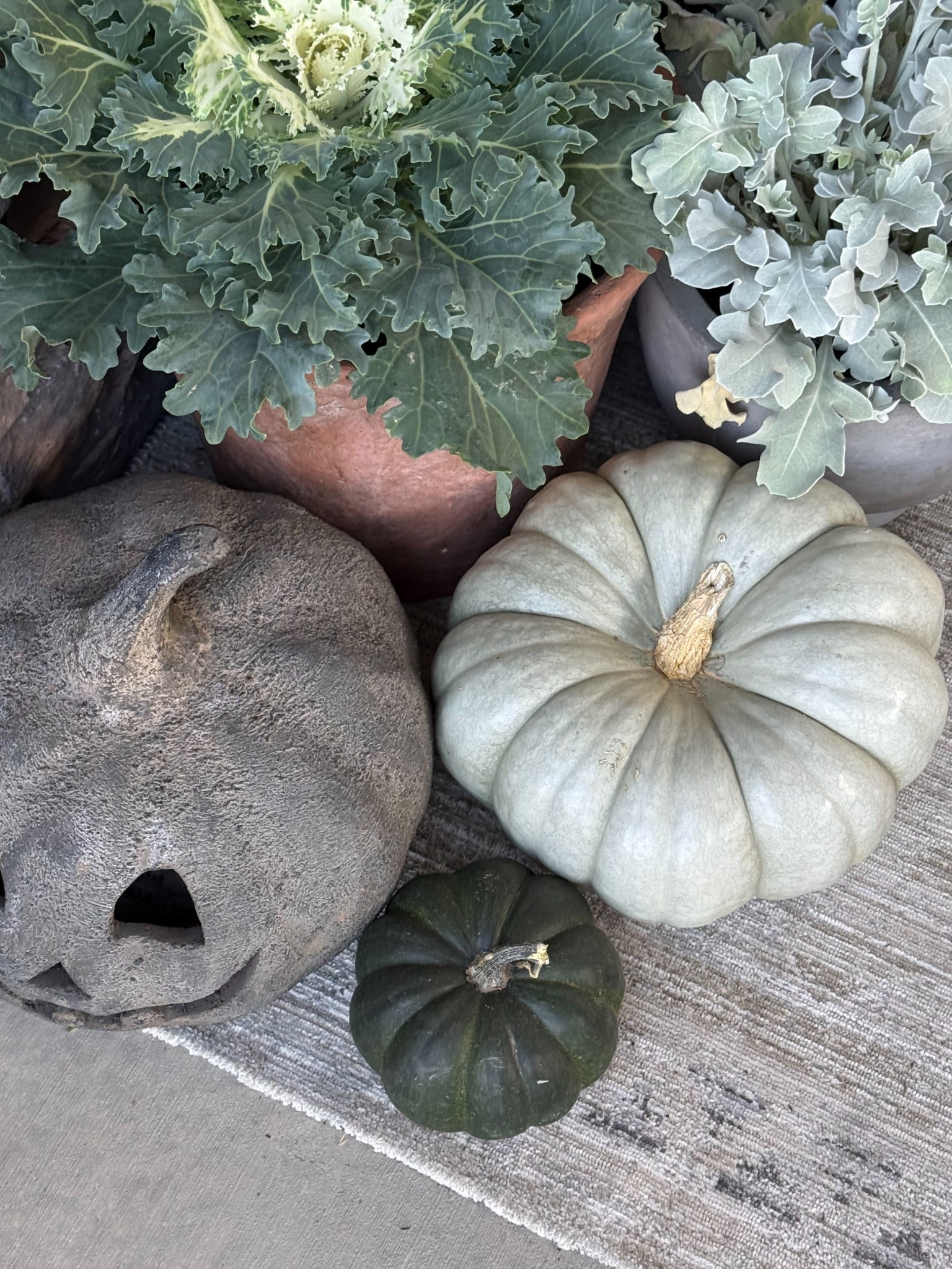 Fall porch decor 