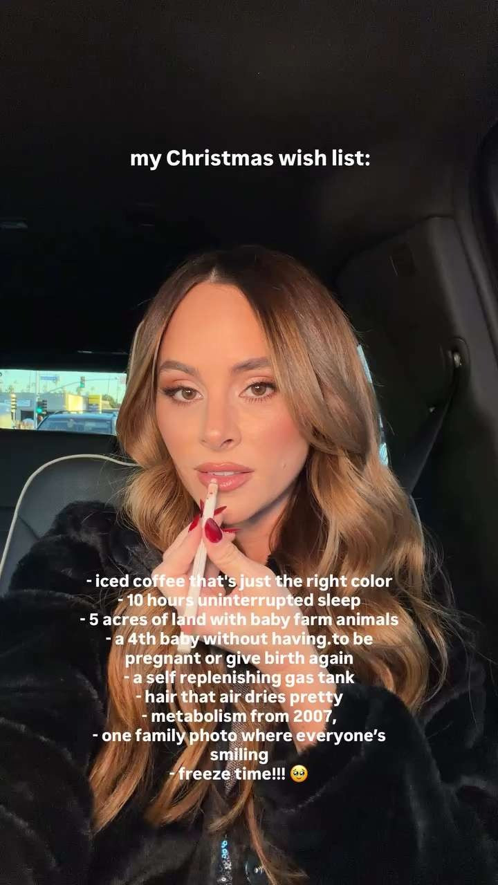 is that too much to ask? 🎅🏼 

 #LTKHoliday #LTKBeauty