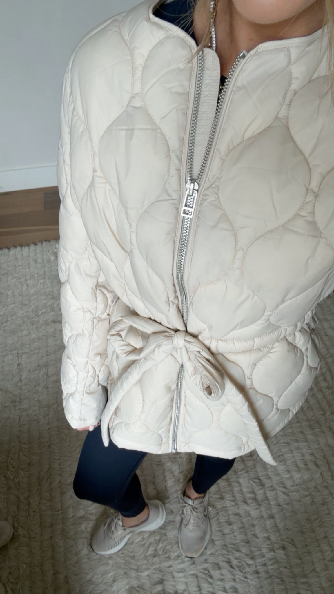 Today’s look 🫶 when I ordered this, the XS was sold out & for some reason I went with the XXS. Wish I did a small!!

#LTKdayinmylife #LTKgrwm #LTKootd