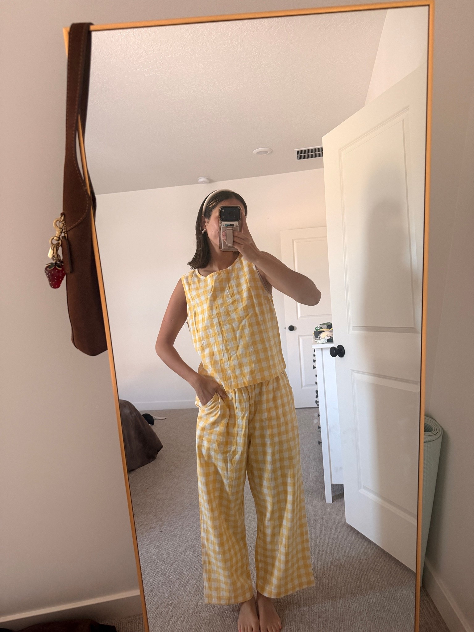 Cute modest garment friendly set - lots of colors available

#LTKdayinmylife #LTKootd #LTKgrwm