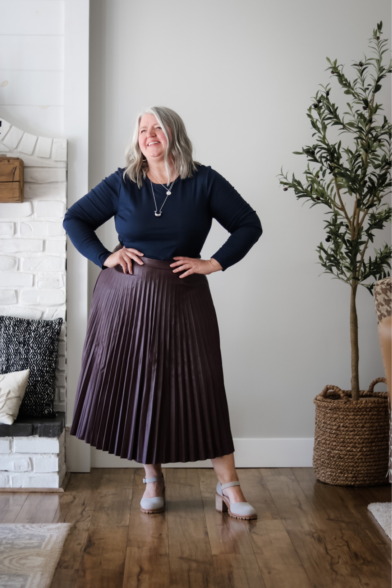 Full figure fall fashion from Walmart. 
Skirt wearing XL
Gap tee xxl

#fallfashion #plussizefallfashion 

#LTKmidsize #LTKSeasonal #LTKcurves