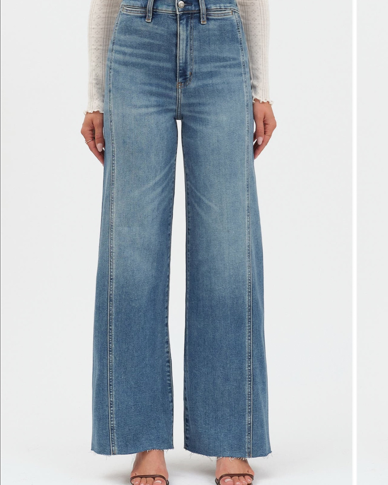 Nordstrom Sale 🛍️

A few of my favorites from the Nordstrom Anniversary Sale. Wear together or separate, you can’t go wrong with these savings 😍

#LTKSaleAlert