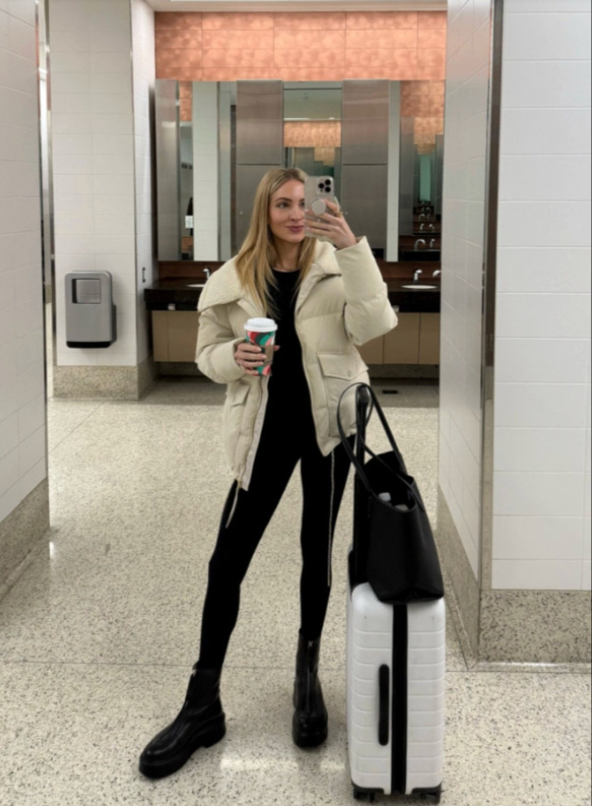 Airport Outfit! 

 #LTKHoliday #LTKgrwm #LTKootd