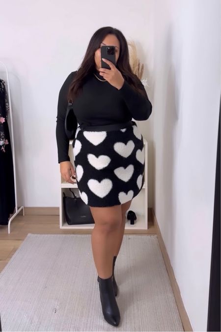 Cute Valentine’s Day outfit 🖤

code: LOVES7182 for an Extra 15% OFF any purchase on SHEIN
Wearing size 1XL

#curvyskirt #midsizeskirt #valentinesdayoutfit

#LTKstyletip #LTKmidsize #LTKplussize