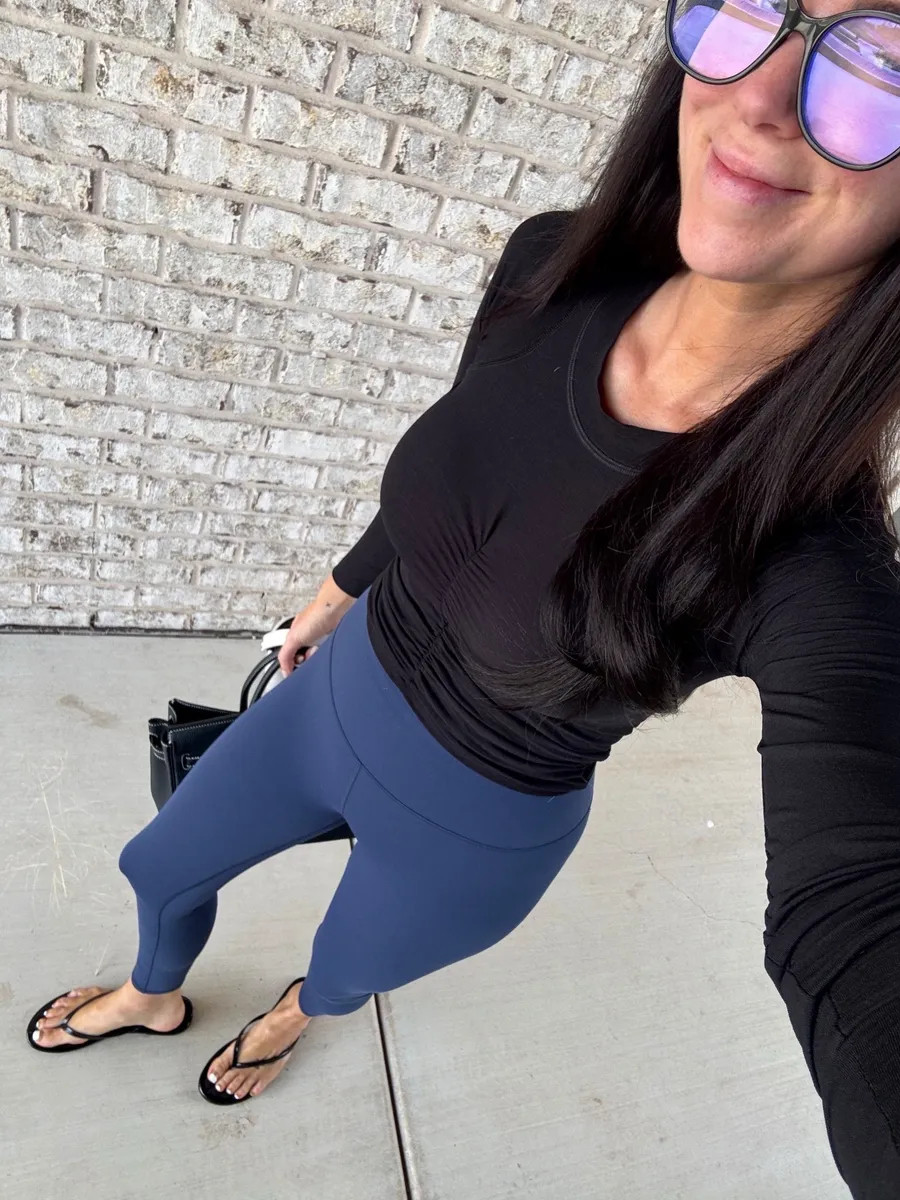 Love this cozy outfit from Vuori! Perfect for running errands

casual outfits, lounge wear, atheleisure, katy roach, livingmybeststyle 

 #LTKootd