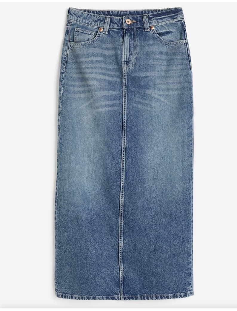 Date night - you can’t go wrong with a classic denim skirt 


#businesscasual #LTKU #LTKOver40 #skirt #denimskirt #workoutfit 

#LTKStyleTip #LTKFindsUnder50 #LTKWorkwear