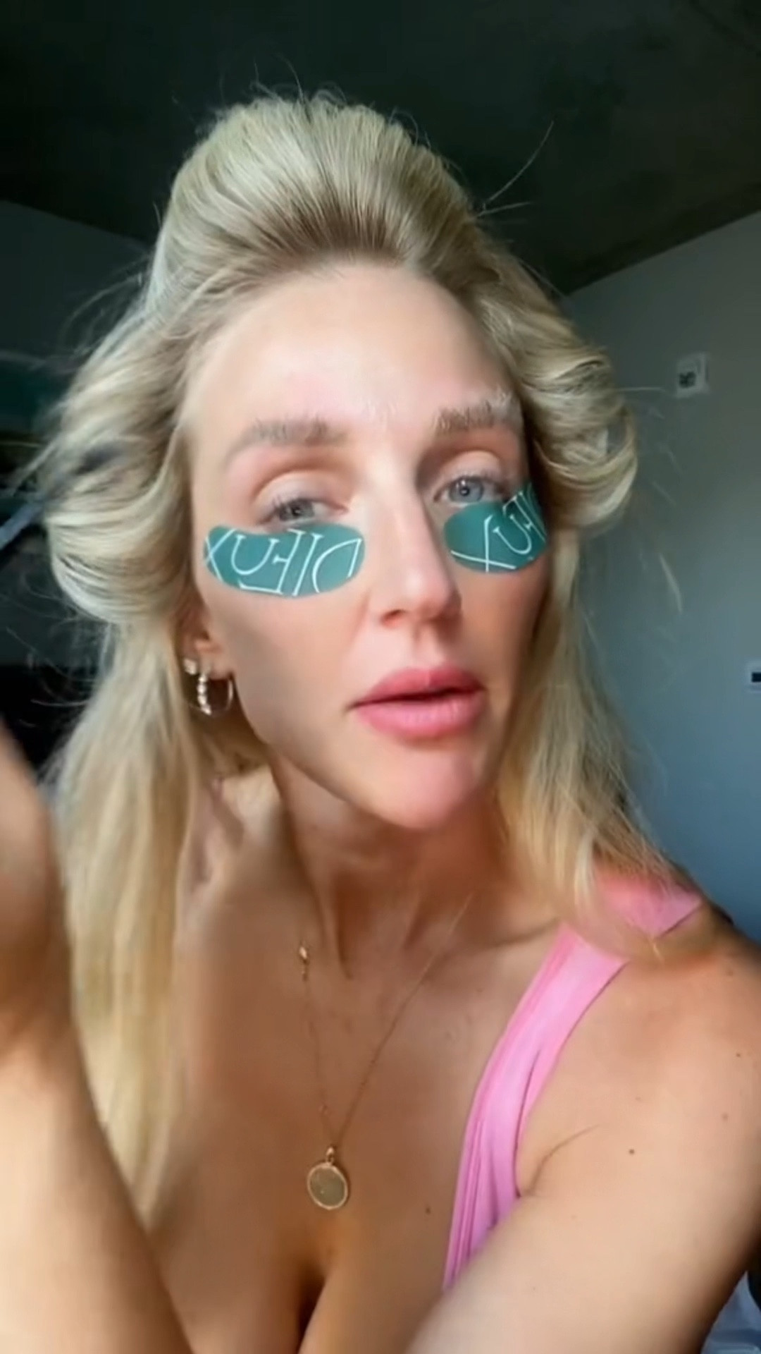 Get Ready With Me for Montreal! Full Glam Makeup Look here — some of my fave beauty products right now! 

#LTKGiftGuide #LTKbeauty #LTKstyletip