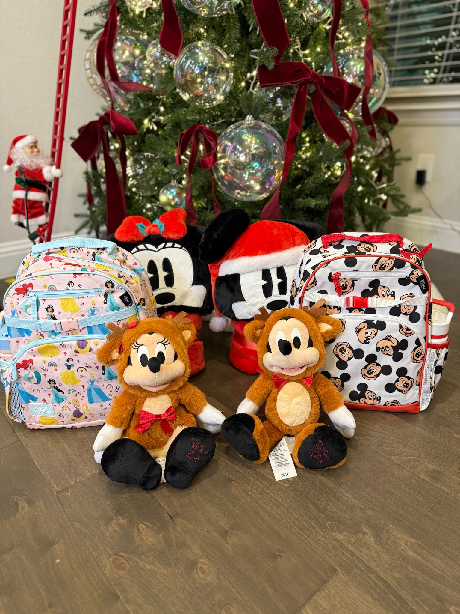 These are my must-have travel items for a Disney trip with kids ✈️

Disney, Disney kids, travel, Disney travel, Disney vacation, travel needs, Mickey Mouse, Disney princesses, Mallory Lee Richardson

#LTKKids #LTKHoliday #LTKSeasonal