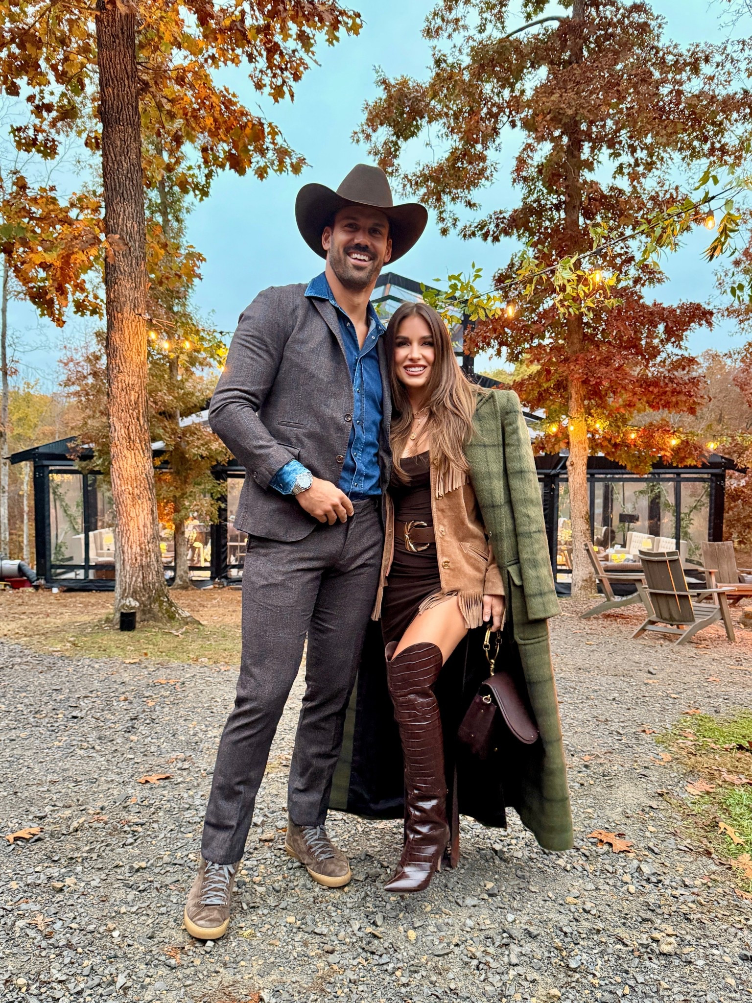 Last night’s outfit🤎

#LTKHoliday #LTKootd #LTKStyleTip