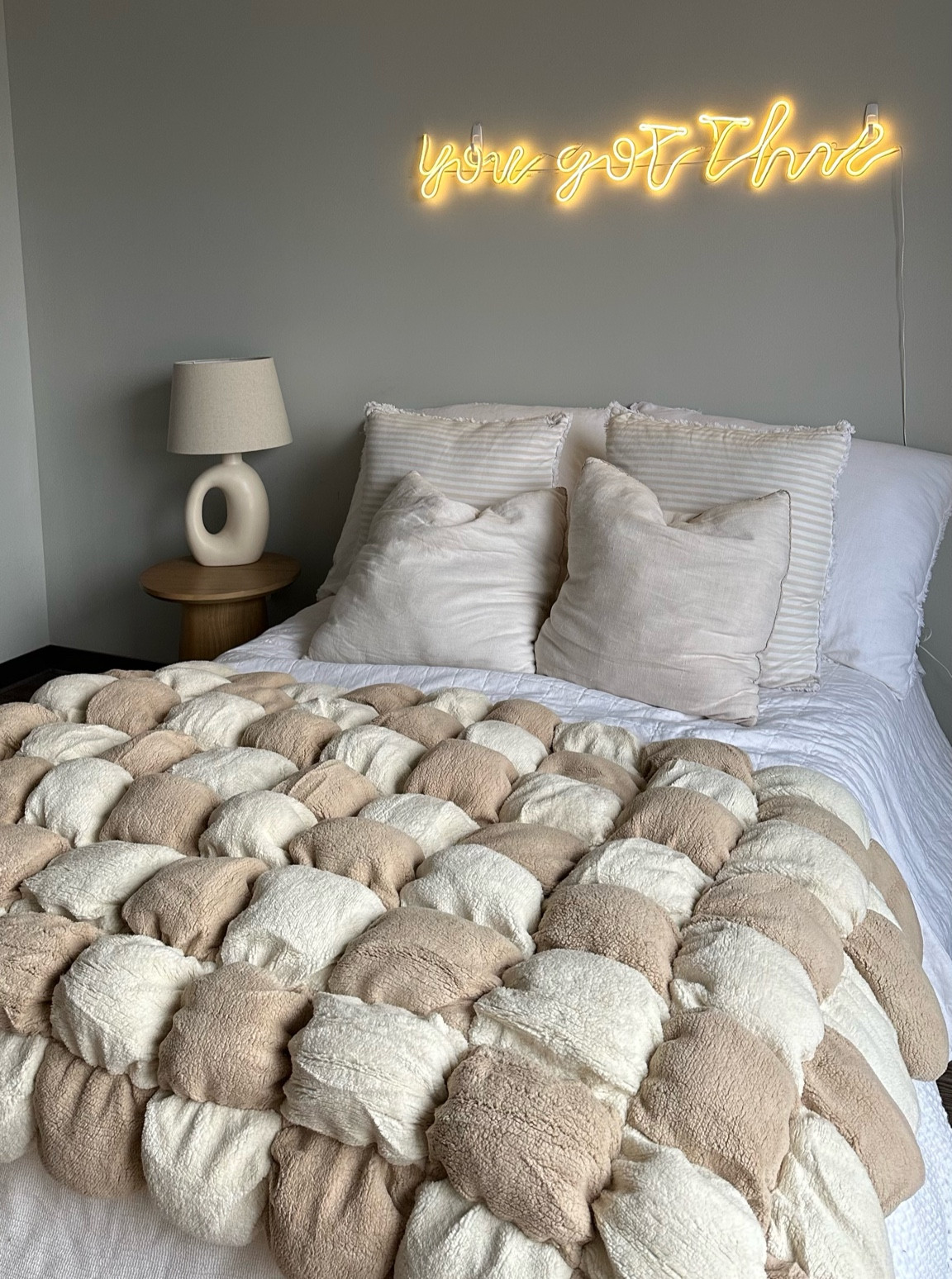 Viral urban outfitters blanket! 

#LTKGiftGuide #LTKHolidaySale #LTKSeasonal