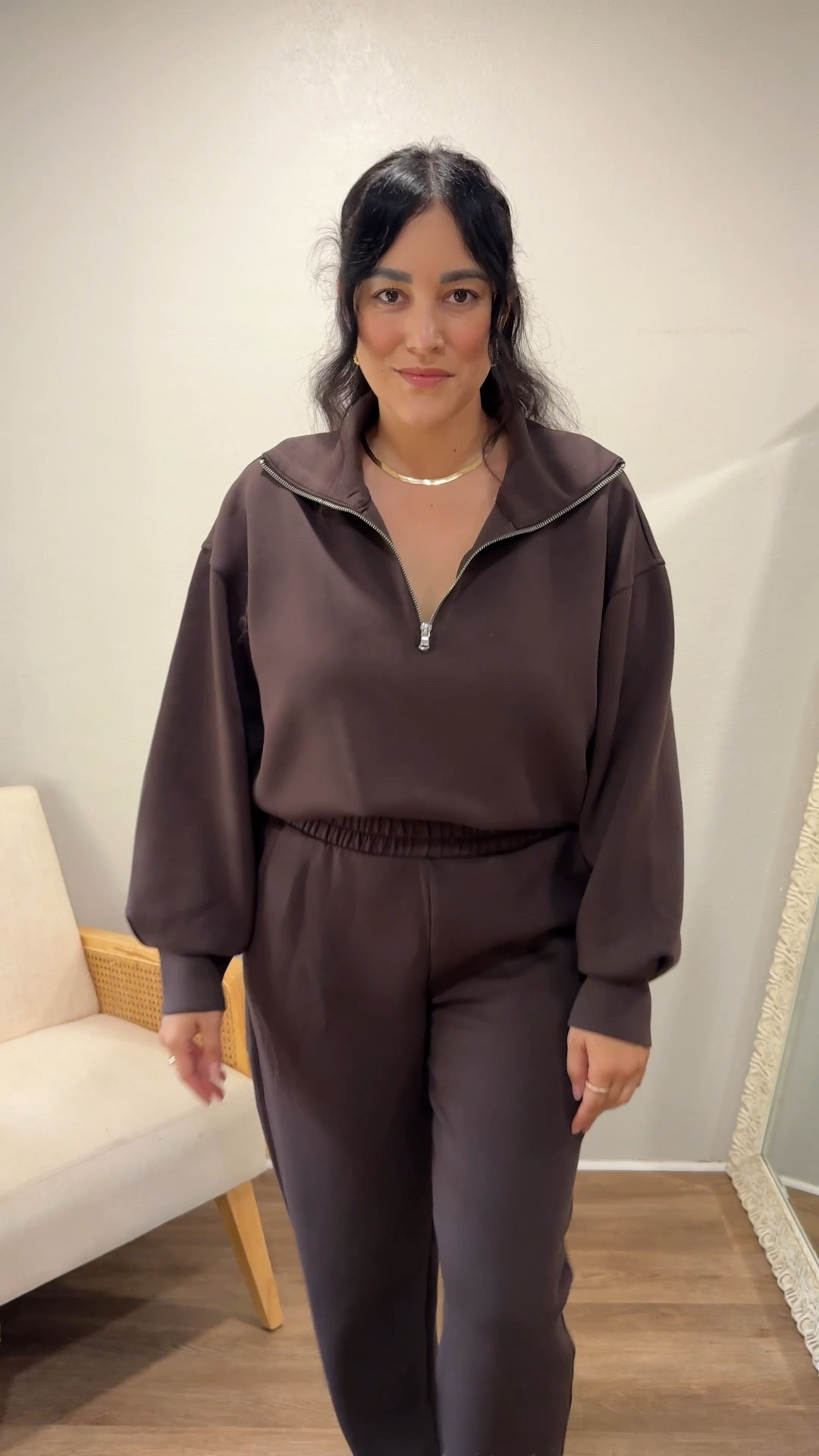 Cozy Thanksgiving outfit for a chill day at home. Soft set, Tasman energy and fall vibes.

Half zip sweater // L
Sweatpants // L
Tasmans // 8