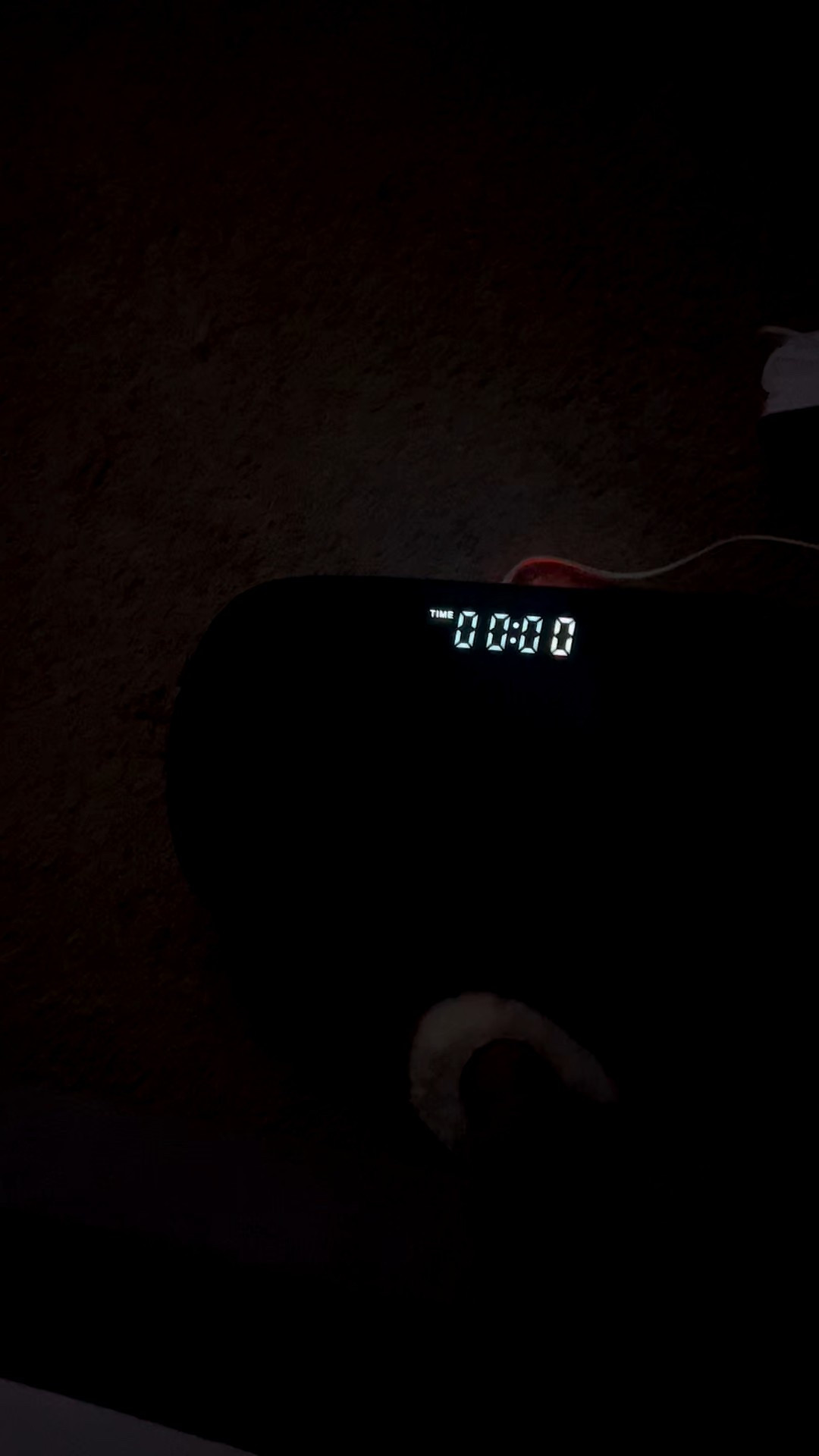 Good morning ☀️! It’s 6:30 am and it’s time to start our day. I use this to help me wake up in the morning as well as help with lymphatic drainage. It also helps with muscle recovery post workout 🏋🏾‍♀️ 

#LTKActive #LTKmorningroutine #LTKFindsUnder100