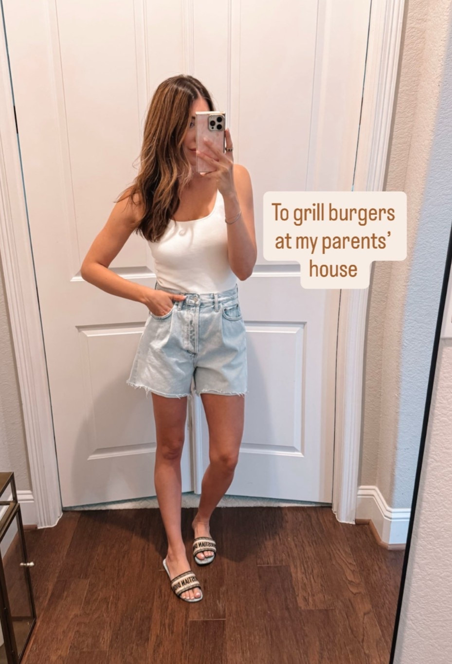 Medium in tank, 26 in shorts