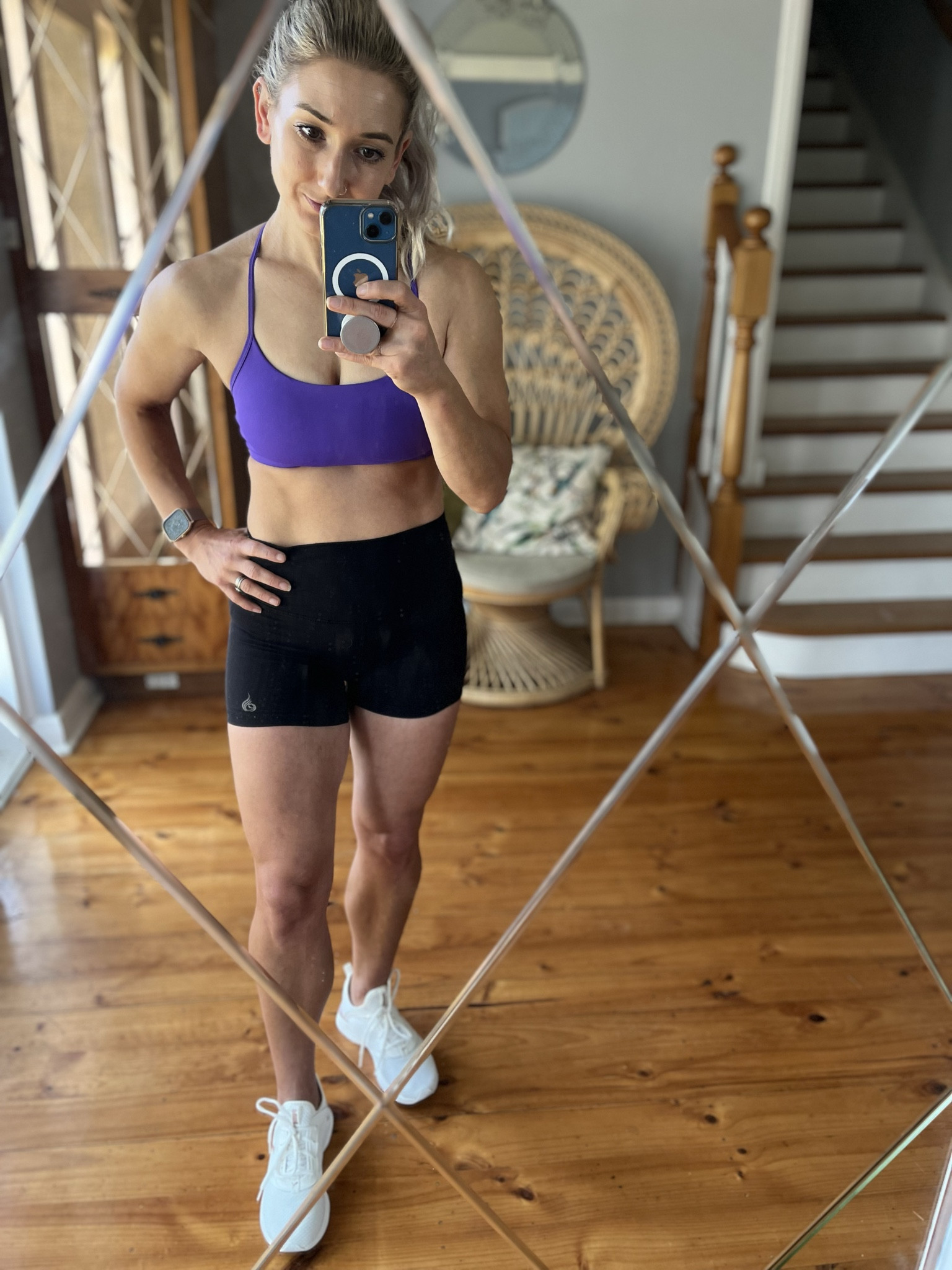 Gym outfit, workout, fitness, crop

#LTKfindsunder50 #LTKover40 #LTKfitness