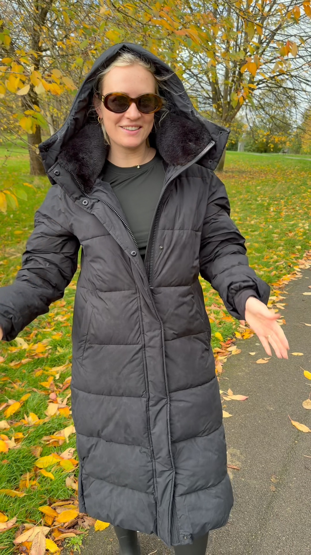 The best EVER puffer coat has finally been restocked after being sold out for a year!! Super soft on the inside and feels like a big hug - so so warm!! This is what I always wear for my dog walks! Currently a £67 saving with code AFHELENA

Puffer coat, Abercrombie coat, dog walking coat 

#LTKautumn #LTKuk #LTKwinter