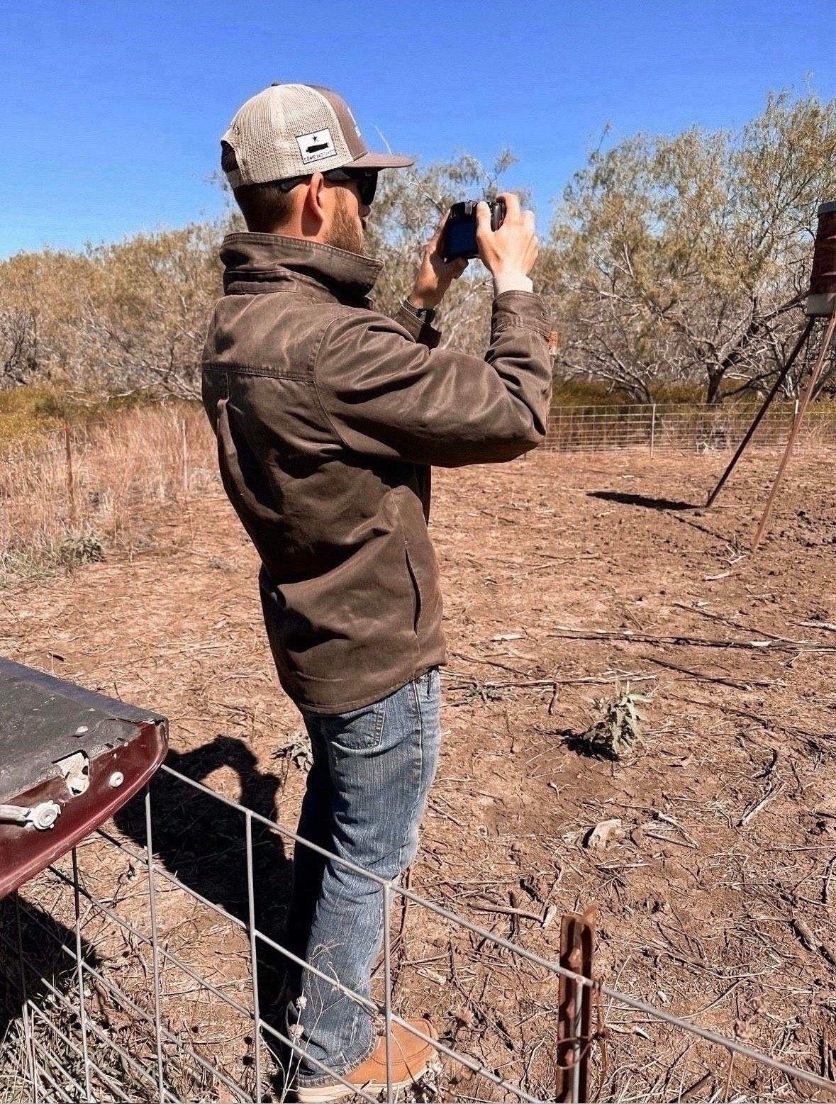 I love this Amazon jacket on my hubby! Men’s jacket, Christmas gift for him, men’s gift guide, men’s jeans, men’s sunglasses, gifts for him, hiking, hunting, Amazon men’s gift. Callie Glass 


#LTKMens #LTKGiftGuide #LTKTravel