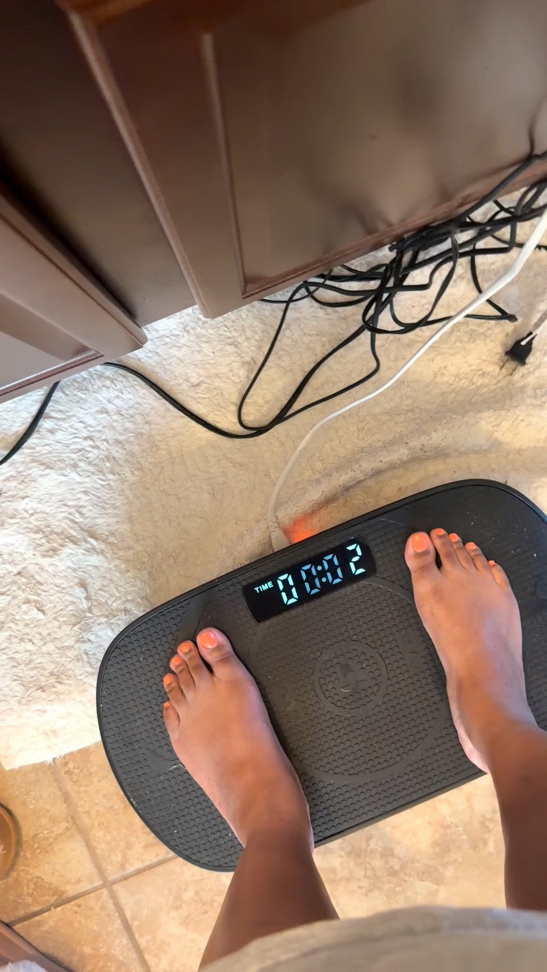 Good morning ☀️! It’s time to wake and shake 🫨 all while listening to my current book 📖. This helps drain your lymphatic system  

#LTKdayinmylife #LTKBeauty #LTKmorningroutine